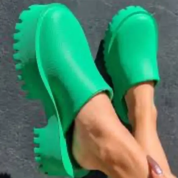 Jeffrey Campbell Lightweight PVC PLATFORM CLOG APPLE SPRING GREEN EUR 39 USA 8 - Picture 11 of 11